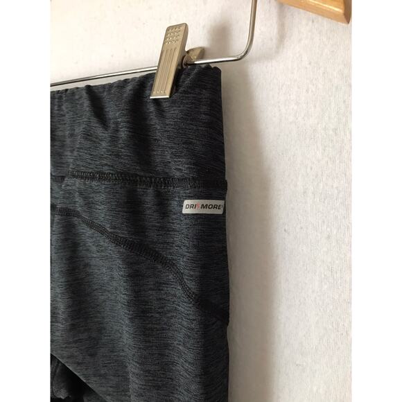 Danskin‎ Now capris xs - Picture 3 of 5